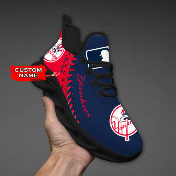 New York Yankees Custom Name Max Soul Shoes MSS-F8M9