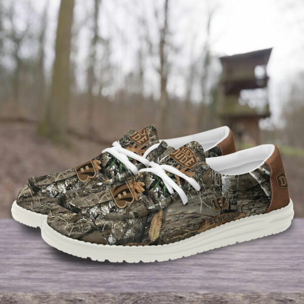 Cincinnati Bengals Camo Hunting Hey Dude Canvas Loafer Shoes